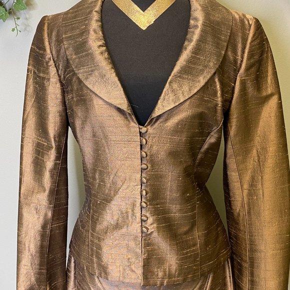 Gorgeous Acorn, Size 10, Jacket and Skirt Combo by Watters & Watters - Picture 4 of 6